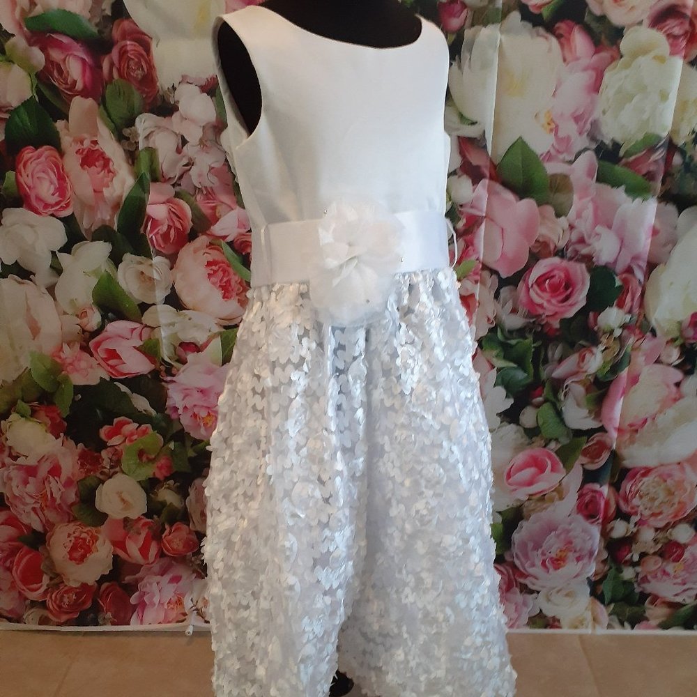 White Little Girl's Dress
